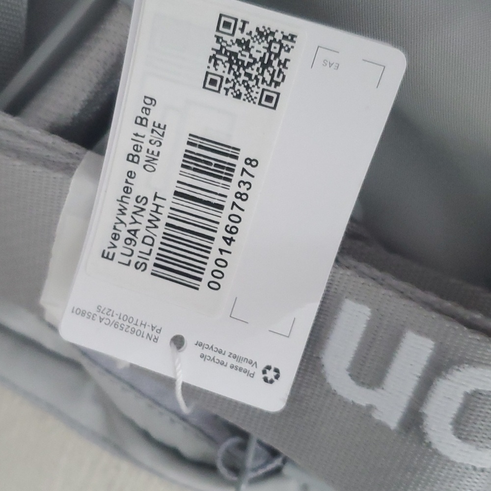 NEW Lululemon Everywhere Belt Bag - Picture 10 of 10